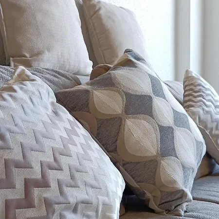 Jardin Del Mar - 5709 *